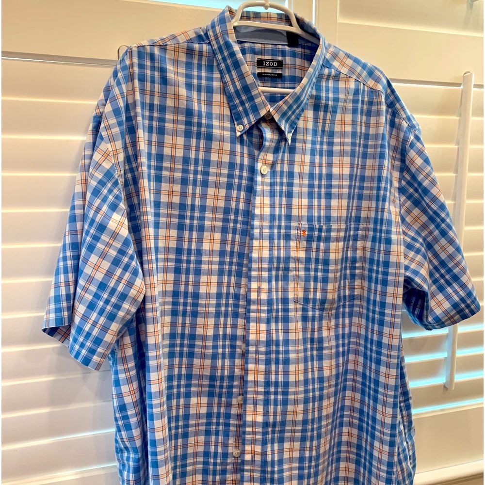 Izod Mens 3 xl button down shirt no iron